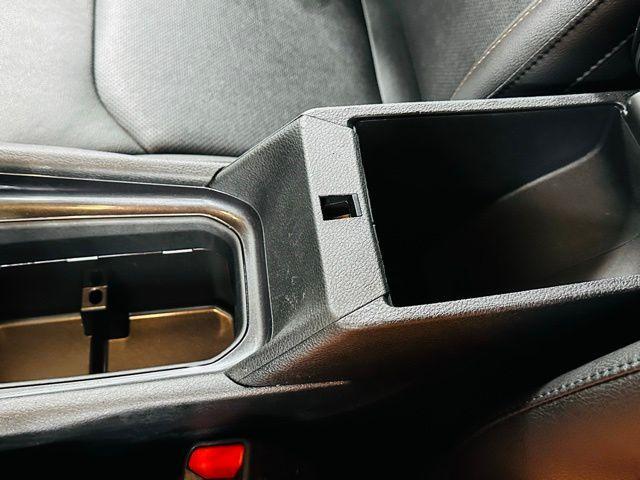 Photo of 2023 Redline Pearlcoat Jeep Compass