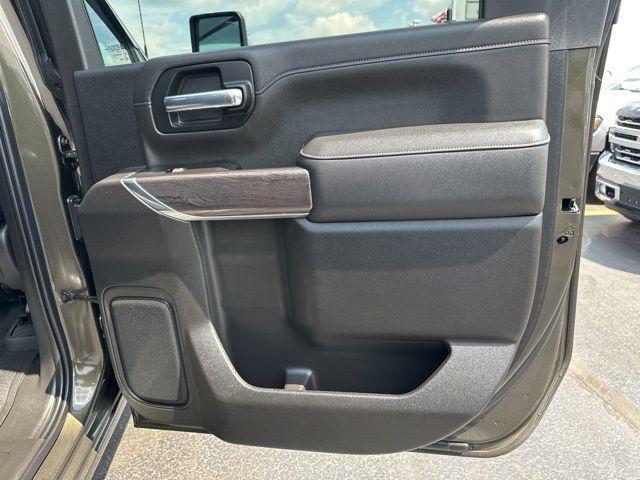 Photo of 2022 Greenstone Chevrolet Silverado 2500