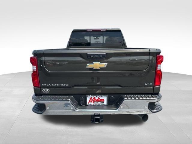 Photo of 2022 Greenstone Chevrolet Silverado 2500