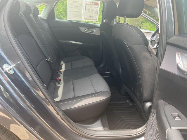 Photo of 2024 Gravity Gray Kia Forte