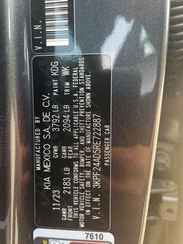 Photo of 2024 Gravity Gray Kia Forte