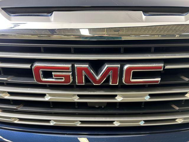 Photo of 2023 Pacific Blue Metallic GMC Sierra 1500