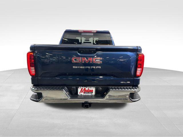 Photo of 2023 Pacific Blue Metallic GMC Sierra 1500