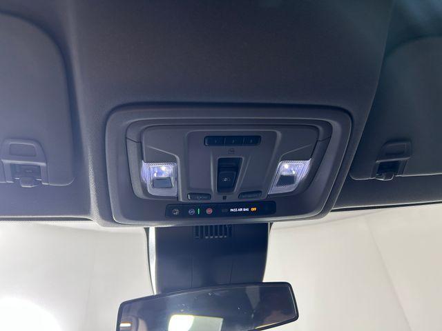 Photo of 2023 Pacific Blue Metallic GMC Sierra 1500