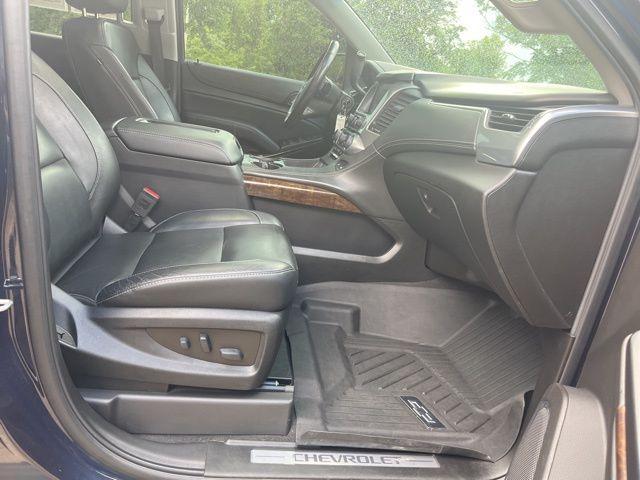 Photo of 2019 Blue Velvet Metallic Chevrolet Tahoe