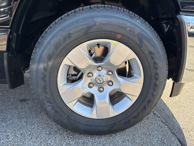 Photo of 2025 Diamond Black RAM 1500
