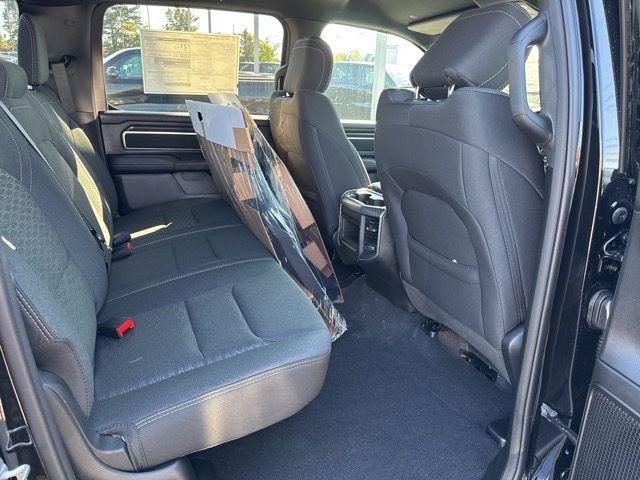 Photo of 2025 Diamond Black RAM 1500