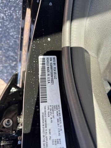 Photo of 2025 Diamond Black RAM 1500