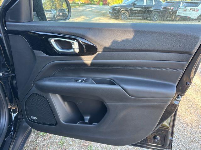 Photo of 2026 PXJ Jeep Compass