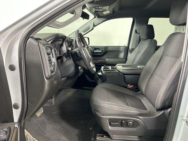Photo of 2021 Silver Ice Metallic Chevrolet Silverado 1500