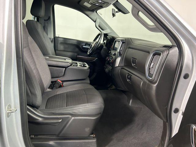 Photo of 2021 Silver Ice Metallic Chevrolet Silverado 1500