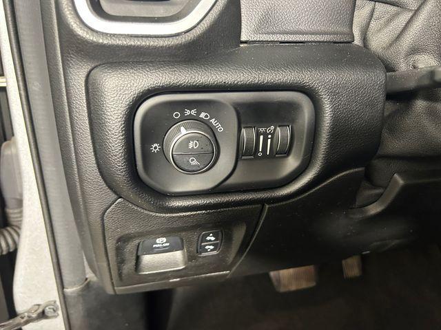 Photo of 2019 Billet Silver Metallic Clearcoat RAM 1500