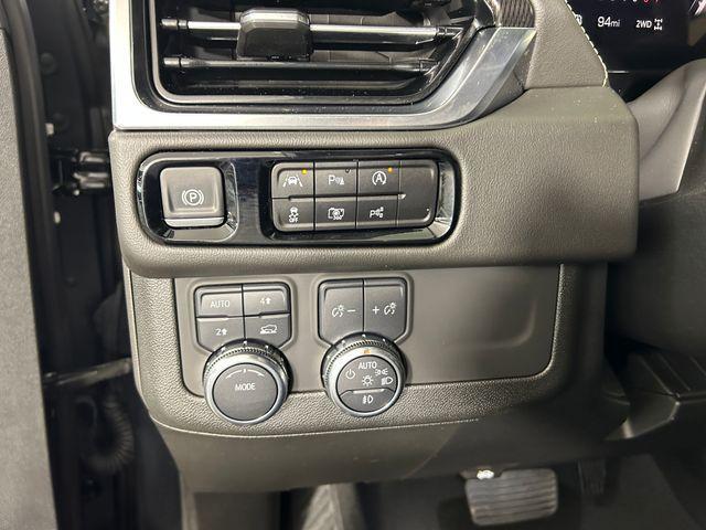 Photo of 2025 Onyx Black GMC Yukon
