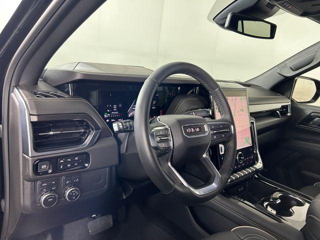 Photo of 2025 Onyx Black GMC Yukon