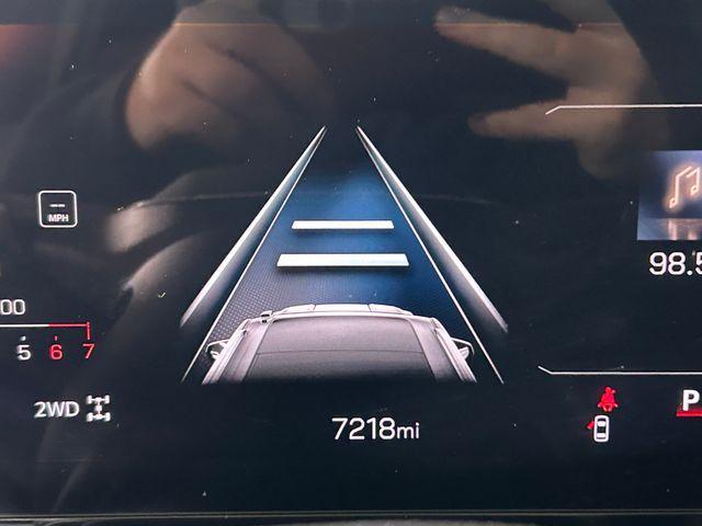 Photo of 2025 Onyx Black GMC Yukon