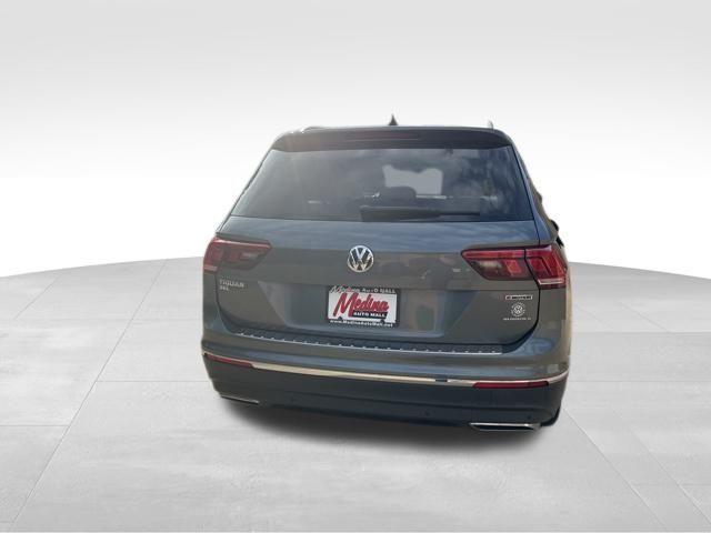 Photo of 2021 Platinum Gray Metallic Volkswagen Tiguan