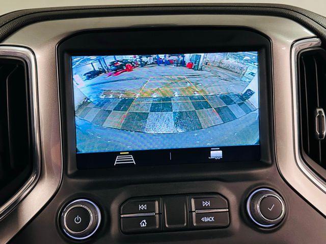Photo of 2021 Silver Ice Metallic Chevrolet Silverado 1500