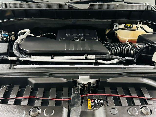 Photo of 2021 Silver Ice Metallic Chevrolet Silverado 1500