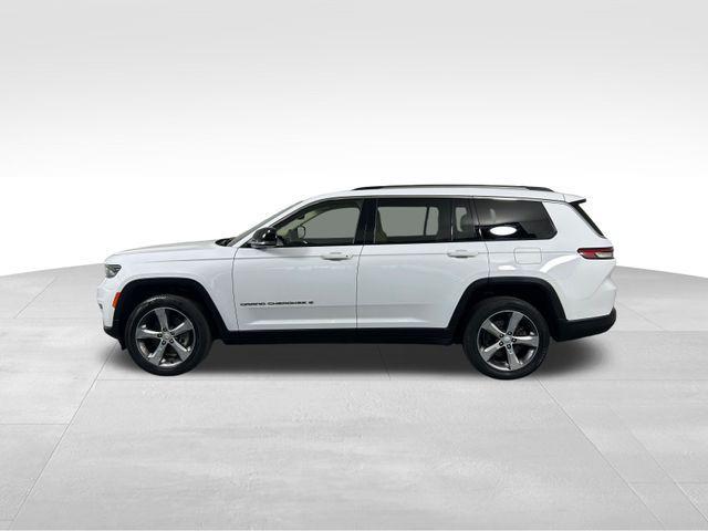 Photo of 2022 Bright White Clearcoat Jeep Grand Cherokee L