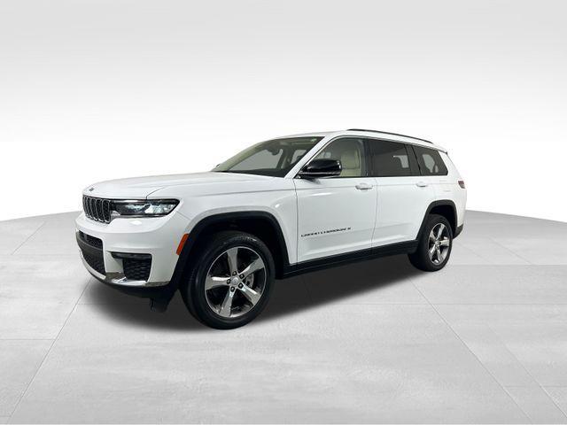 Photo of 2022 Bright White Clearcoat Jeep Grand Cherokee L
