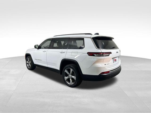 Photo of 2022 Bright White Clearcoat Jeep Grand Cherokee L