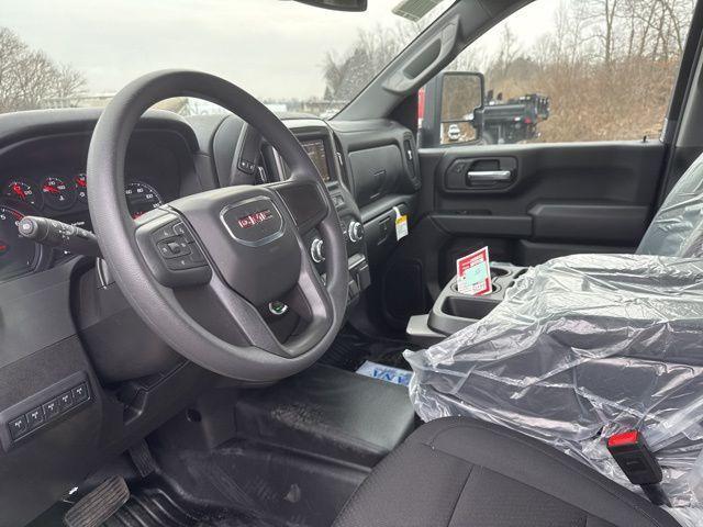 Photo of 2025 Summit White GMC Sierra 2500
