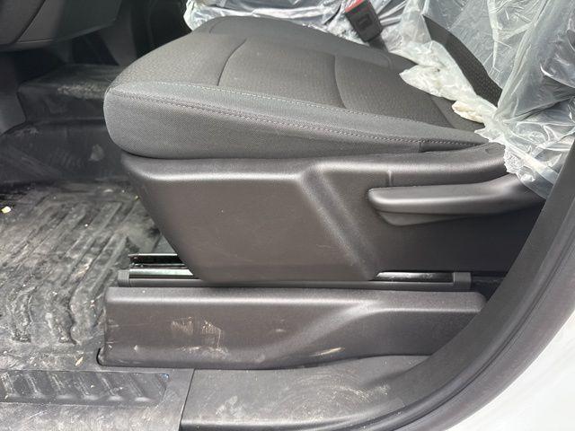 Photo of 2025 Summit White GMC Sierra 2500