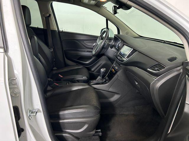 Photo of 2019 Summit White Buick Encore