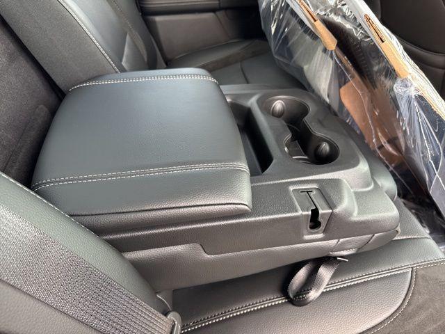 Photo of 2026 Diamond Black RAM 1500