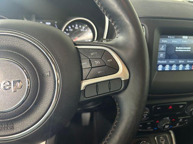 Photo of 2020 Granite Crystal Clearcoat Metallic Jeep Compass