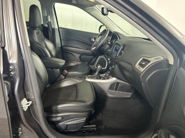 Photo of 2020 Granite Crystal Clearcoat Metallic Jeep Compass