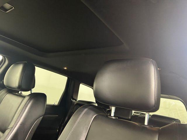 Photo of 2020 Granite Crystal Clearcoat Metallic Jeep Grand Cherokee