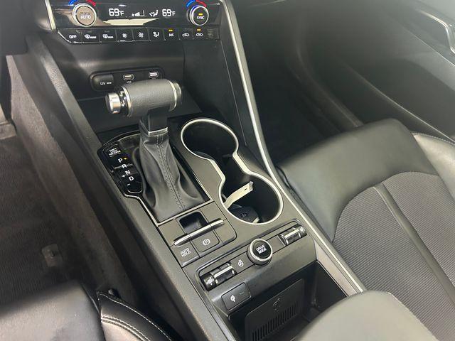 Photo of 2021 Wolf Gray Kia K5