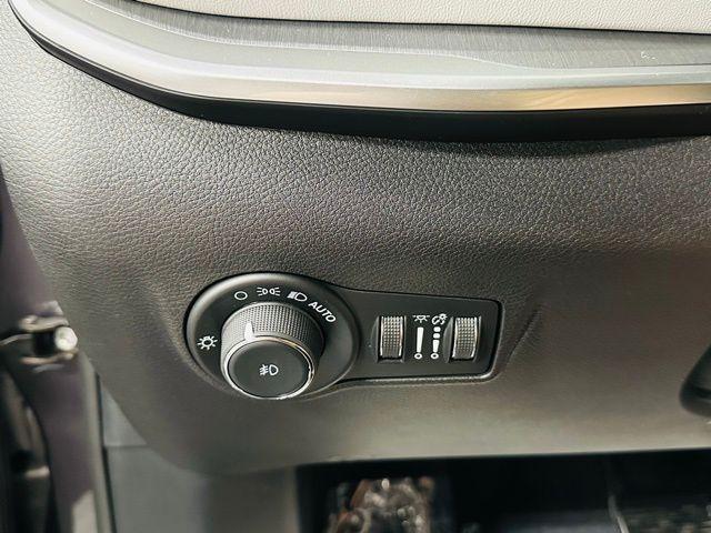 Photo of 2024 Metallic Jeep Compass