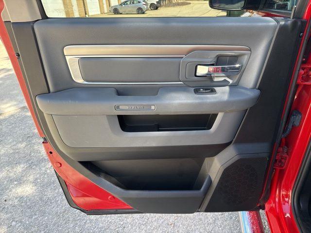 Photo of 2019 Flame Red Clearcoat RAM 1500 Classic