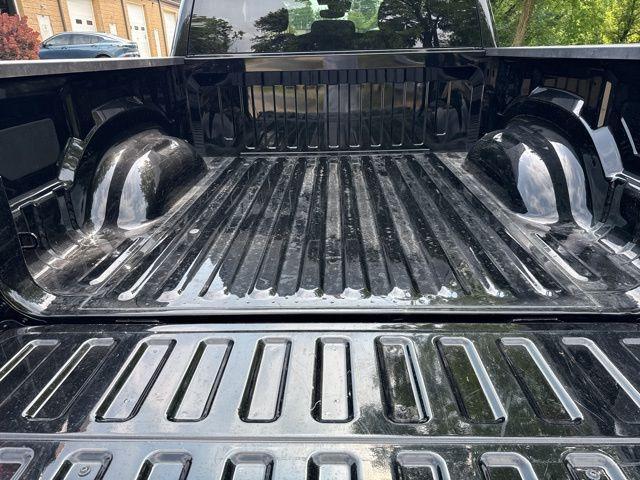 Photo of 2025 Diamond Black RAM 1500