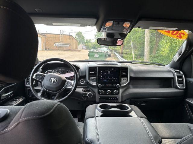 Photo of 2025 Diamond Black RAM 1500