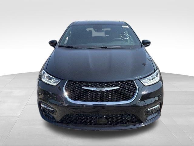 Photo of 2026 PXJ Chrysler Pacifica