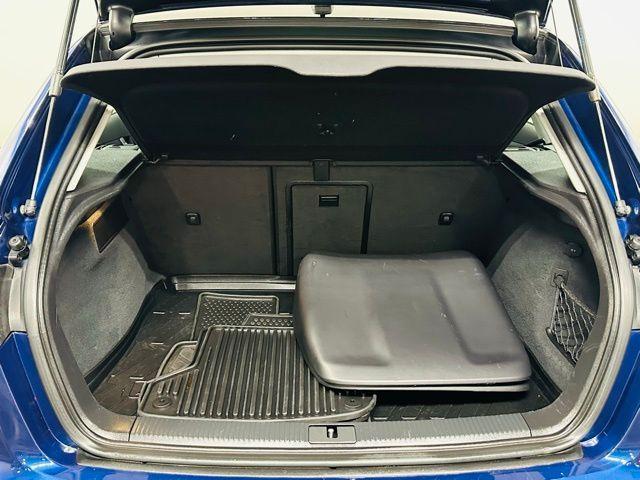 Photo of 2013 Scuba Blue Metallic Audi A3