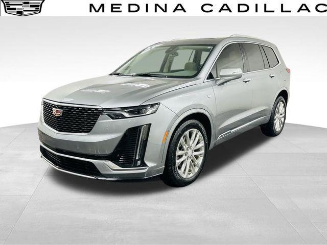 Photo of 2023 Silver Metallic Cadillac XT6