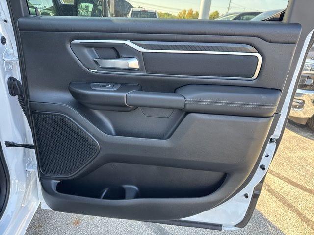 Photo of 2025 Bright White Clearcoat RAM 1500