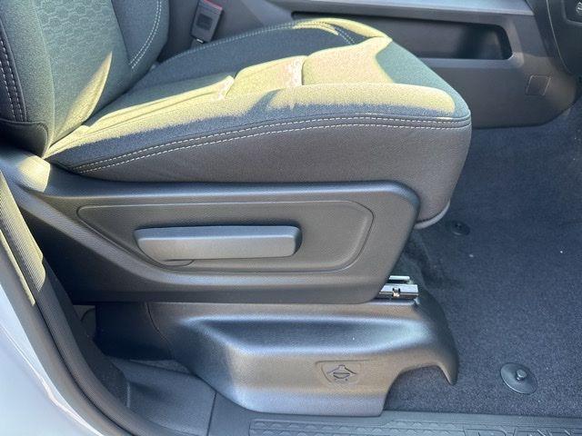 Photo of 2025 Bright White Clearcoat RAM 1500