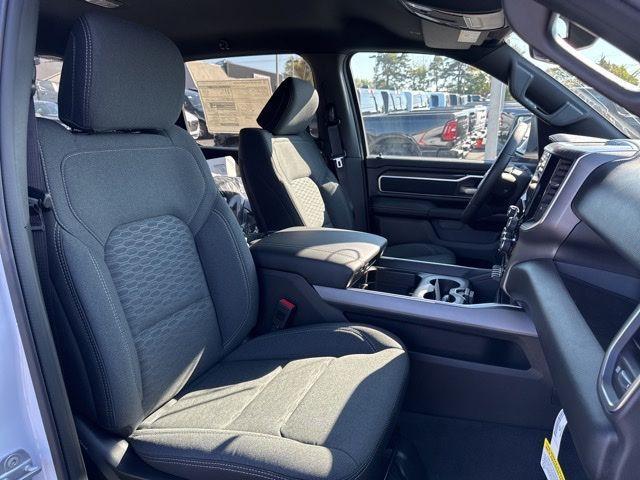 Photo of 2025 Bright White Clearcoat RAM 1500