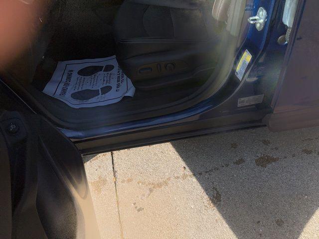 Photo of 2022 Marine Metallic GMC Terrain