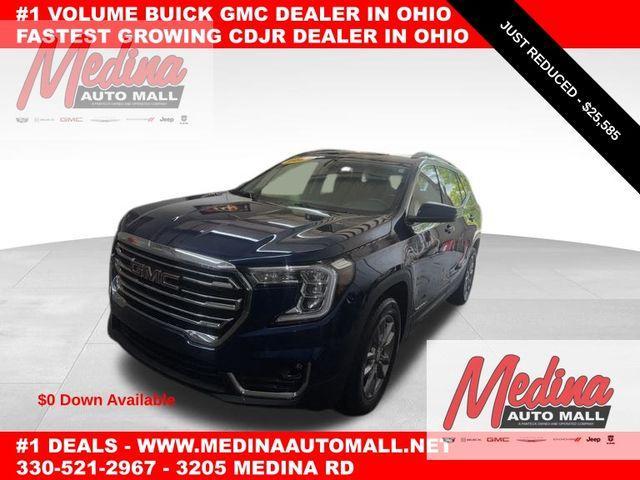 Photo of 2022 Marine Metallic GMC Terrain