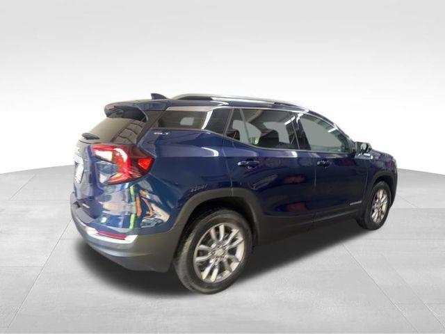 Photo of 2022 Marine Metallic GMC Terrain
