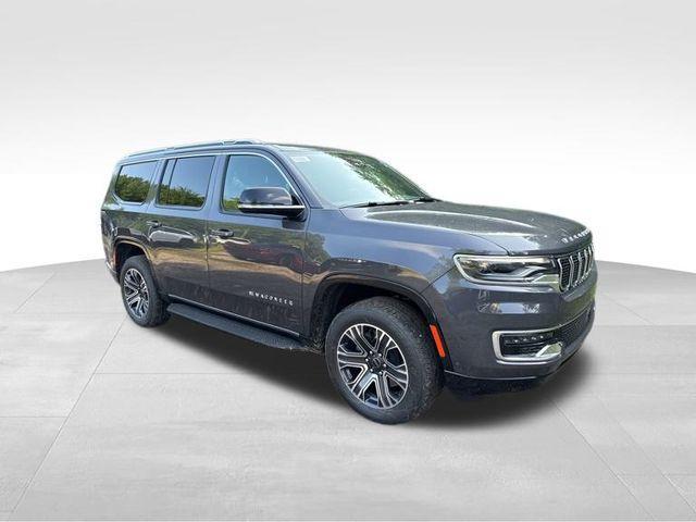 Photo of 2025 Metallic Jeep Wagoneer