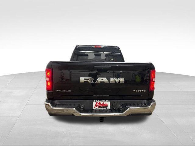 Photo of 2025 Diamond Black RAM 1500