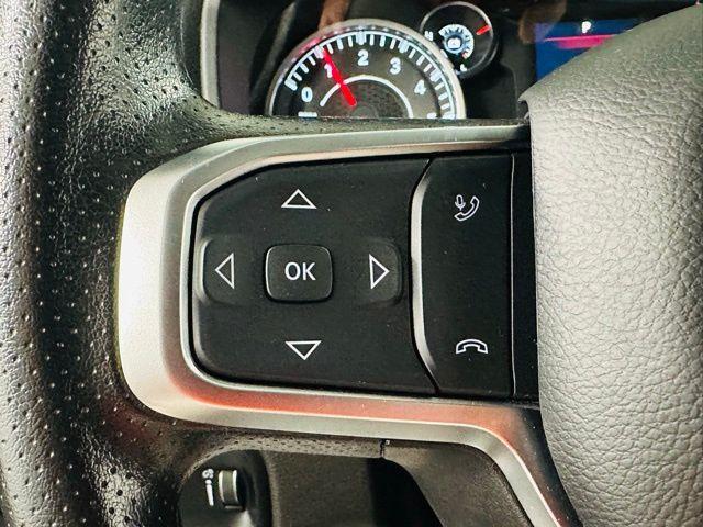 Photo of 2025 Bright White Clearcoat RAM 1500