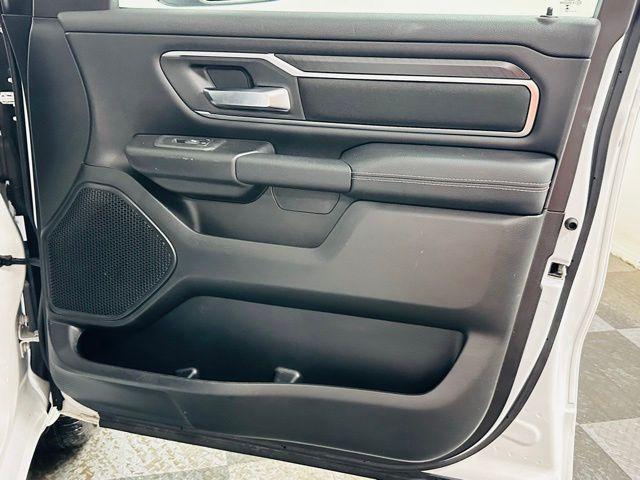 Photo of 2025 Bright White Clearcoat RAM 1500